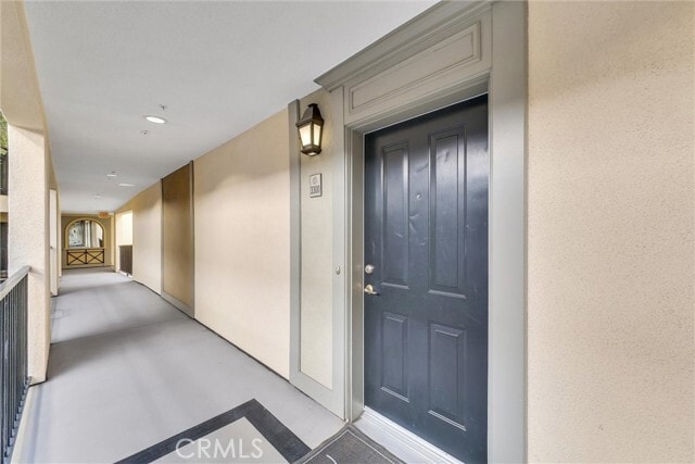 Building Photo - 3300 Watermarke Pl