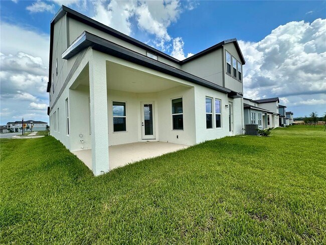 Building Photo - 16477 Silver Brook Wy