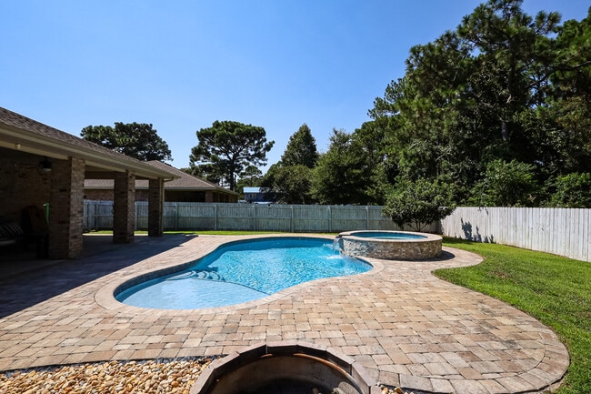 Building Photo - 9168 Military Trail