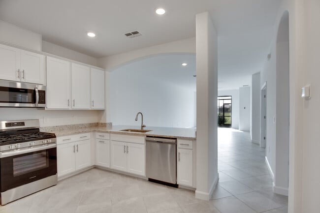 Building Photo - 5512 Sapphire Stone Cv