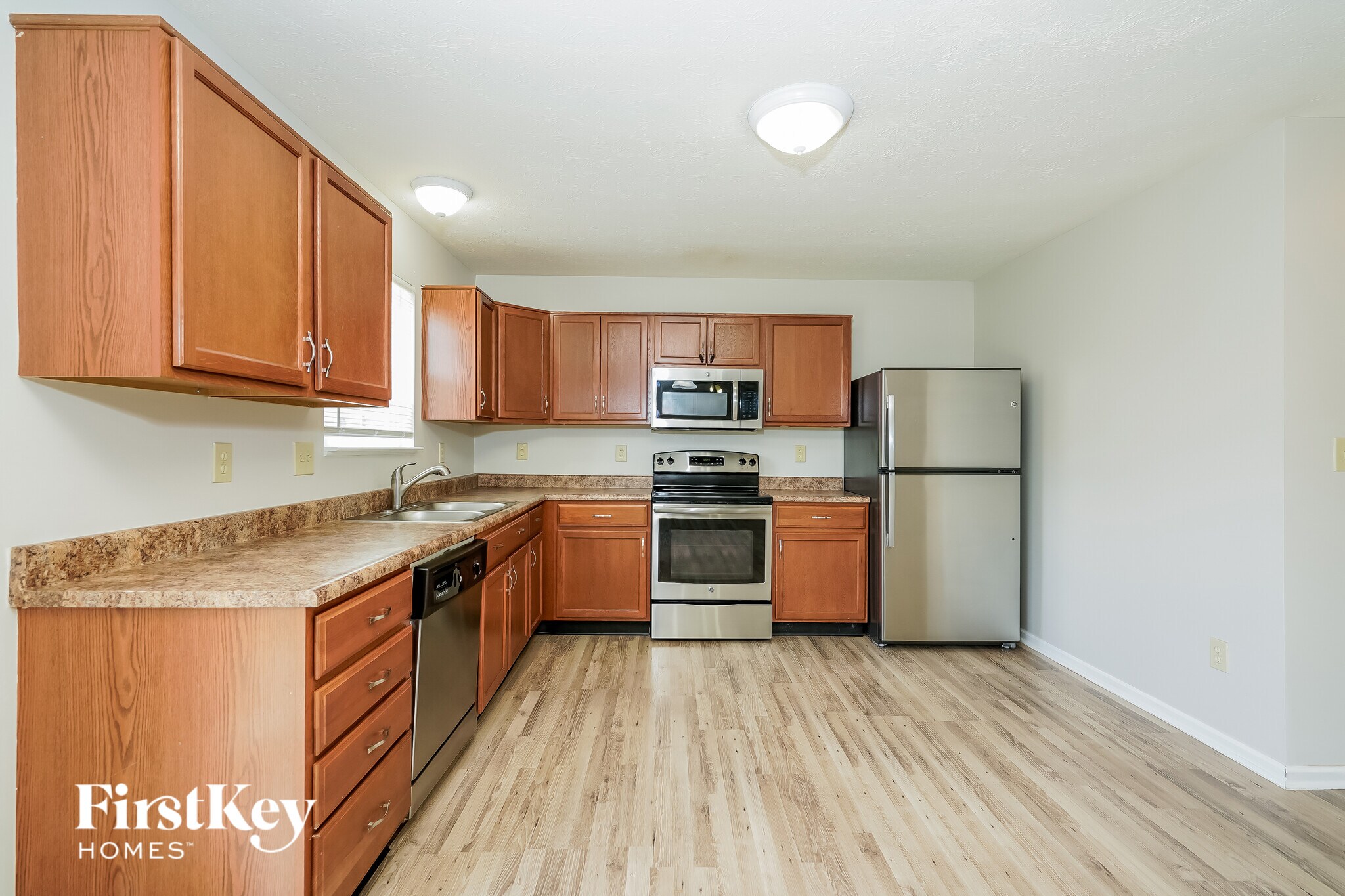 Building Photo - 881 Briarstone Dr