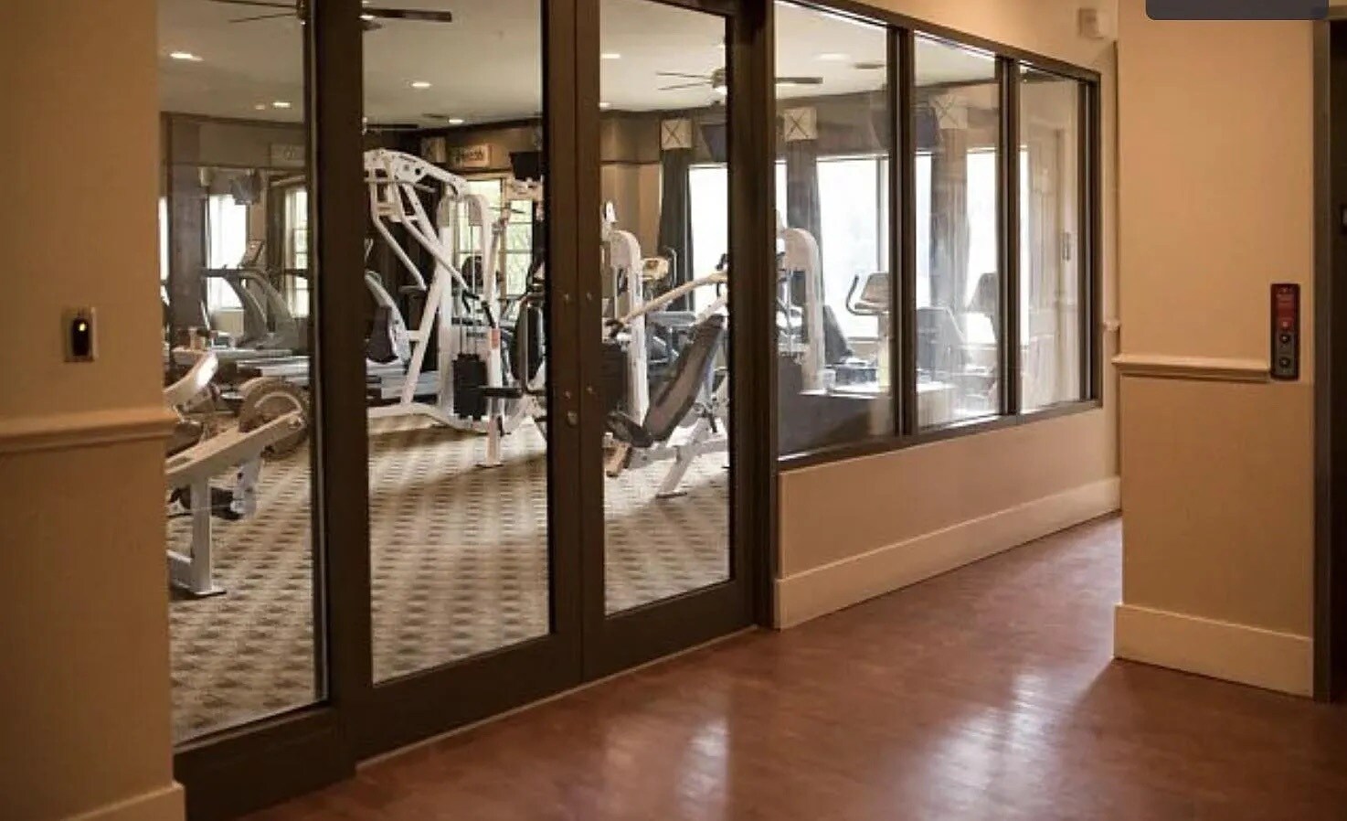 Building Photo - 214 Stetson St