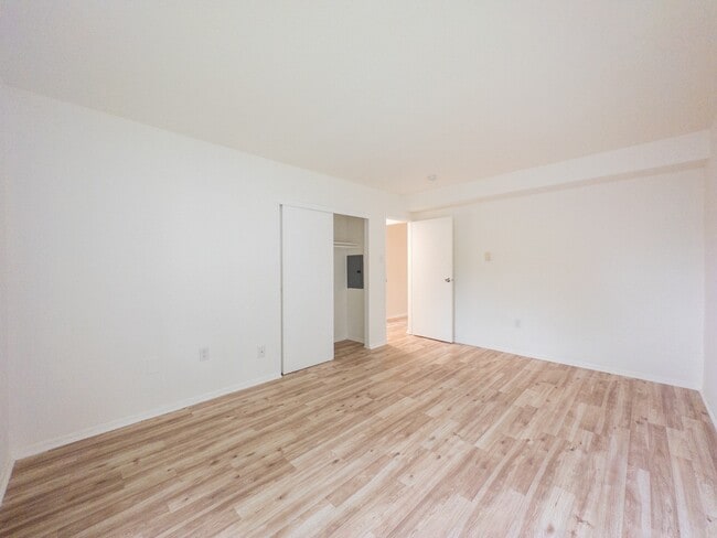 Bedroom - The Cloverleaf
