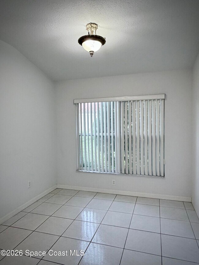 Building Photo - 5105 Walton Ave