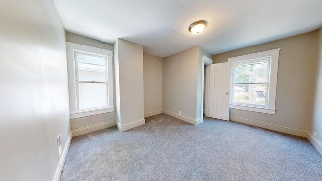 Building Photo - Brooklyn Center - 3 Bedroom Single Family ...