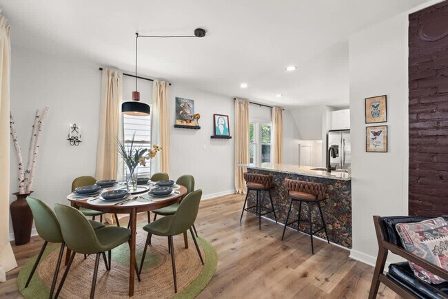 Building Photo - 19620 Ormiston Ave