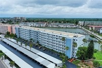 Building Photo - 5925 Shore Blvd S