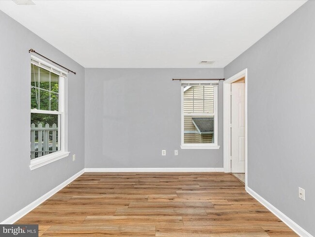 Building Photo - 1111 Jousting Way