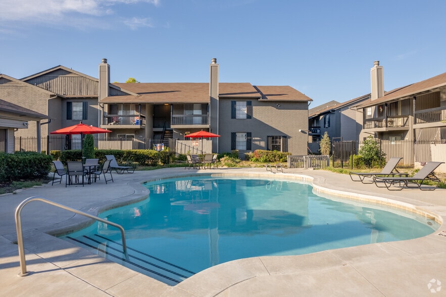 Darlington Oaks & Midtown Flats 4801 S Braden Ave Tulsa OK 74135