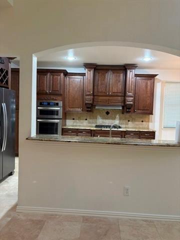 Building Photo - 508 Briar Oaks Dr