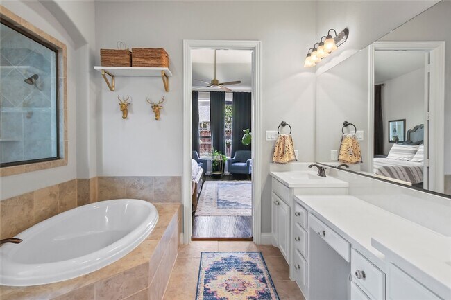 Building Photo - 3608 Meridian Ave