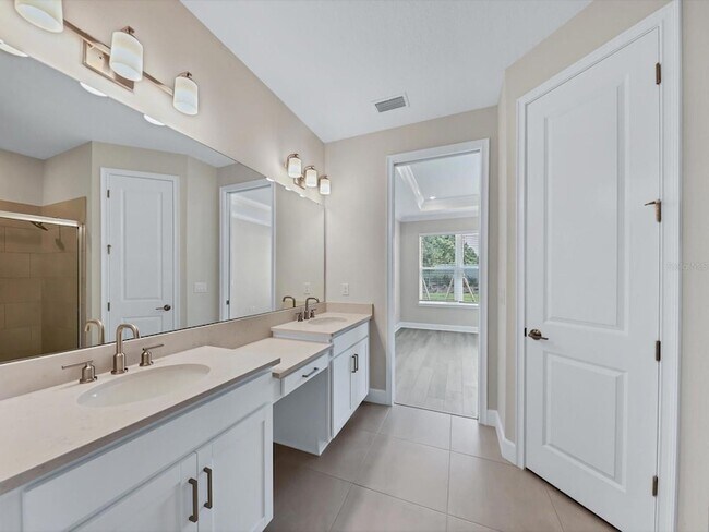 Building Photo - 14804 Orrieto Pl