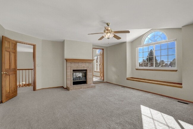 Building Photo - 110 Balmoral Way