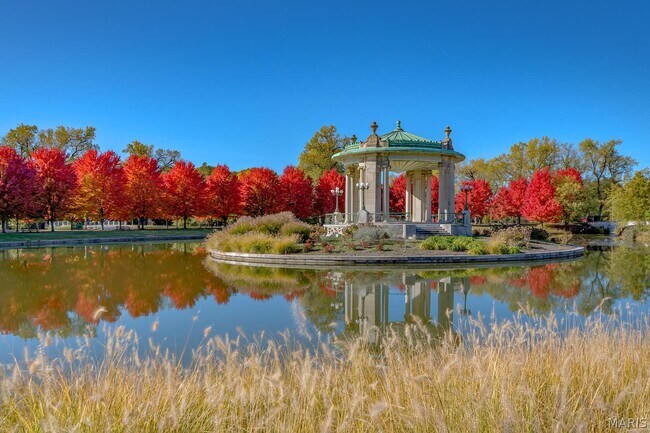 Building Photo - 6216 Northwood Ave