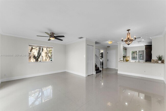 Building Photo - 17542 SW 139th Ct