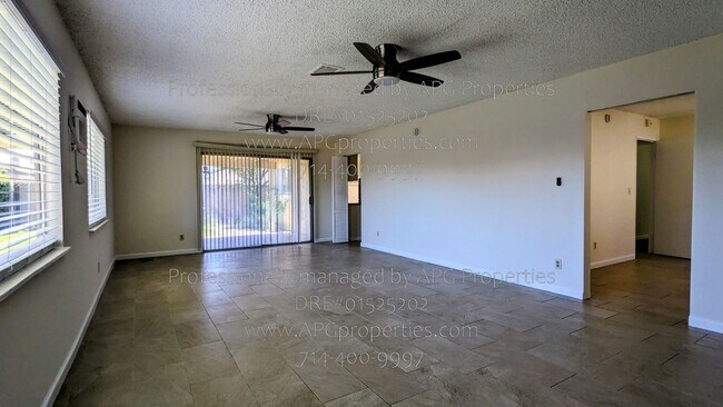 Building Photo - 13392 Dawn Ave