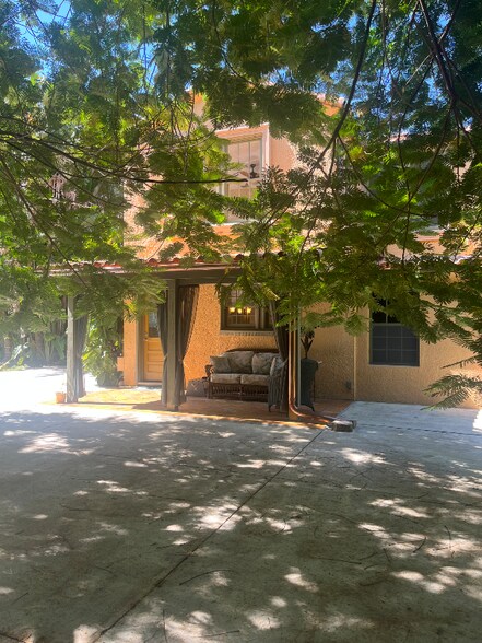 Building Photo - 115 Prospect Ave