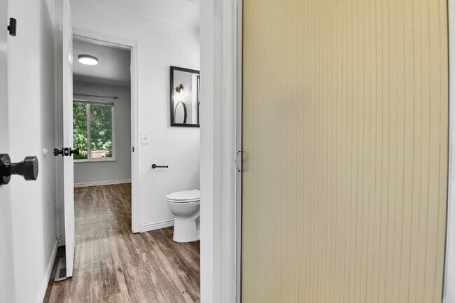 Building Photo - $2,795.00 - 4 Bedroom, 3 Bathroom, Single ...