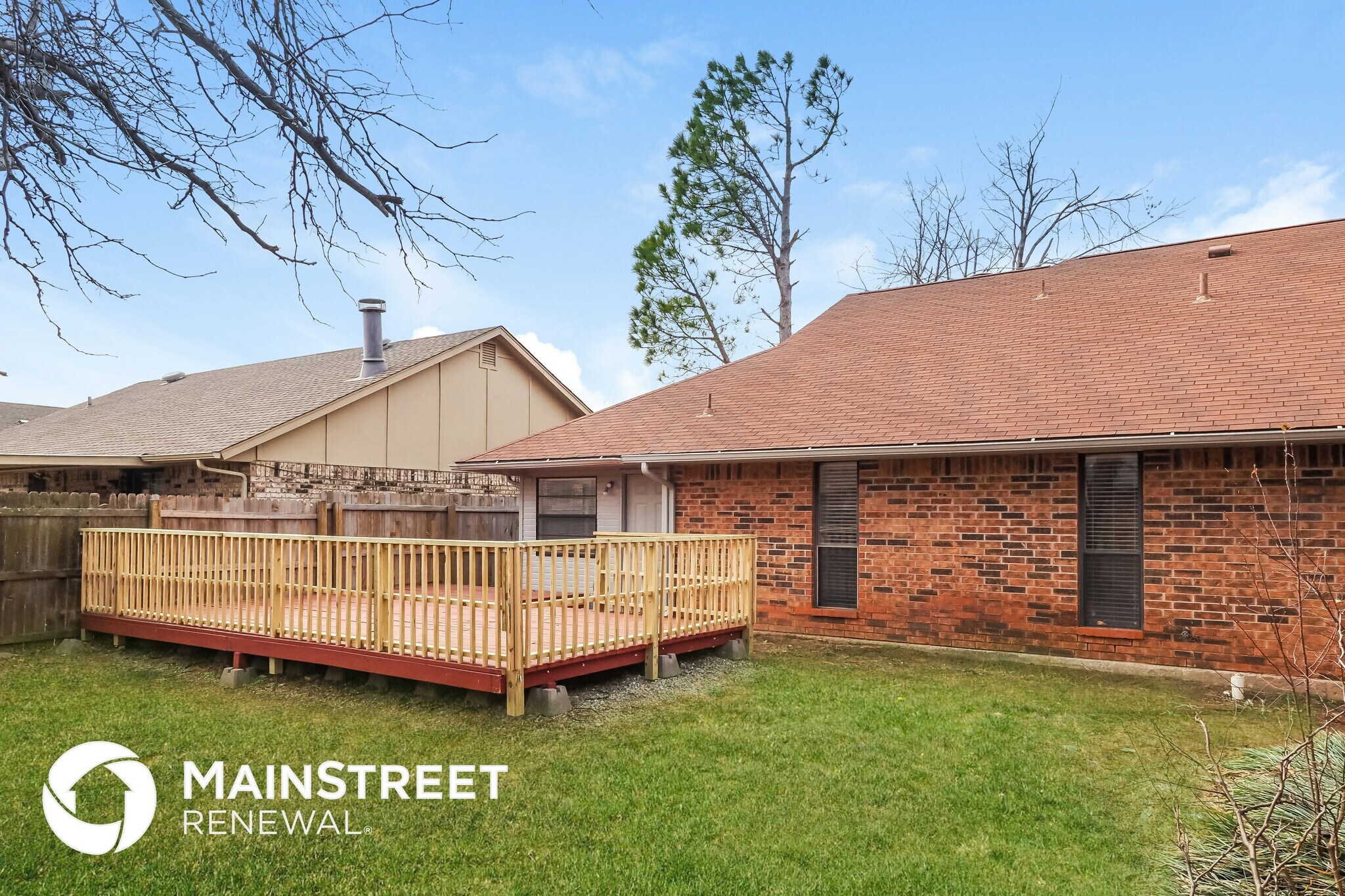 Building Photo - 11332 N Markwell Ave