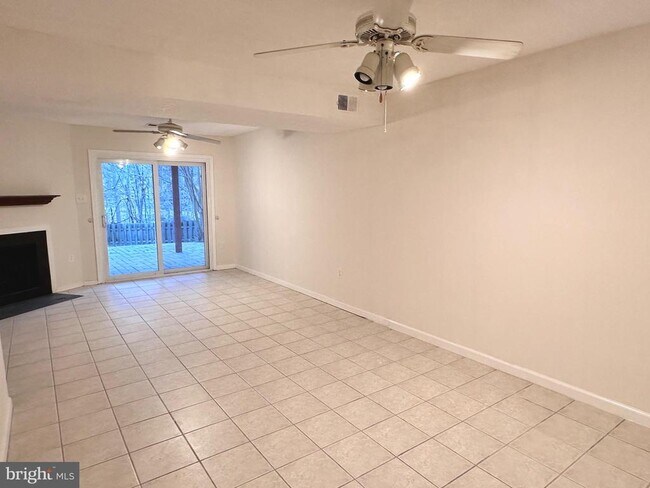 Building Photo - 7914 Forest Path Way