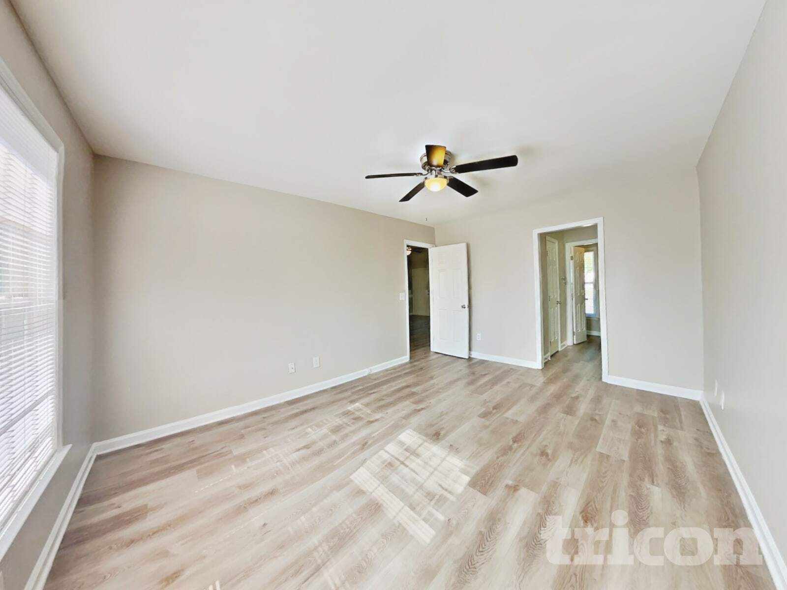 Building Photo - 112 Glengariff Ln