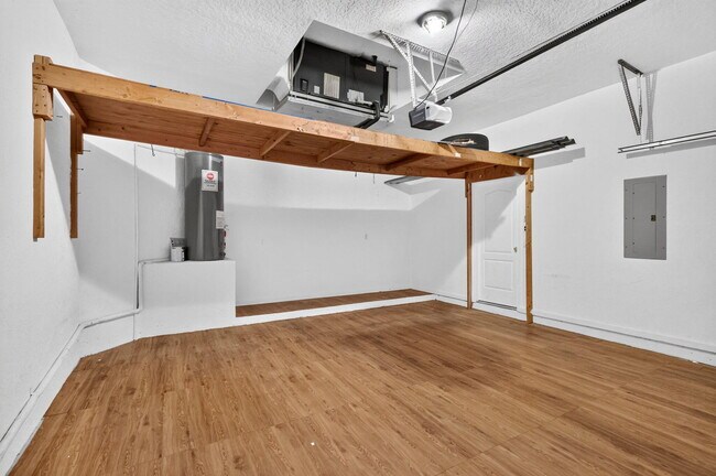 Building Photo - 5614 Sunberry Cir