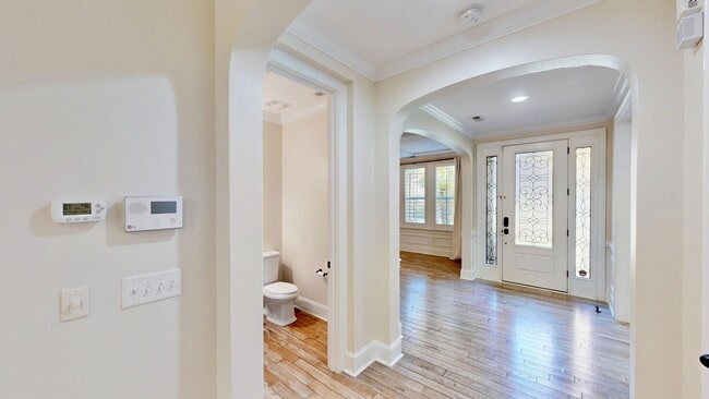 Building Photo - 11052 Preservation Park Dr