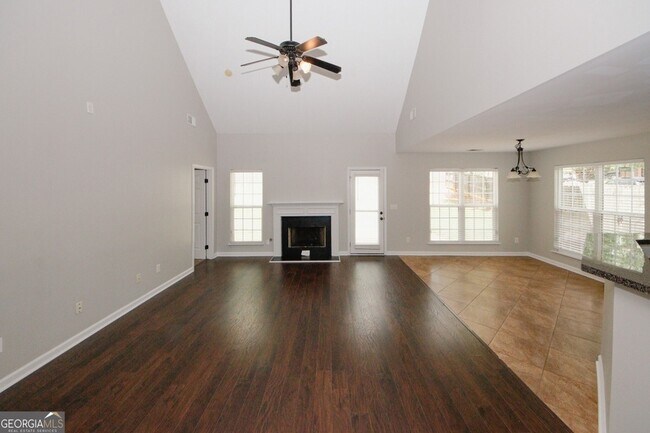 Building Photo - 7000 Lunar Blue Way