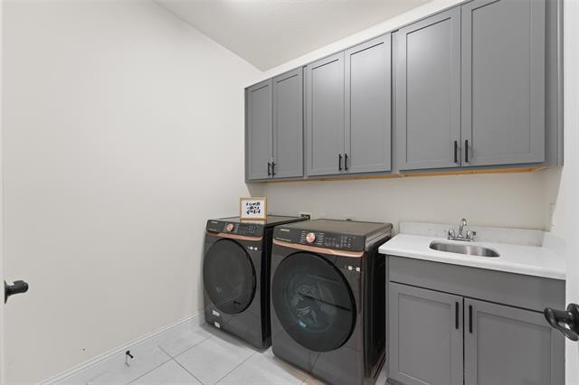 Building Photo - 3714 Platte River Trl
