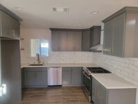 Building Photo - 7401 Valaria Dr