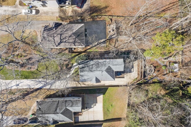 Building Photo - 3102 Alston Dr