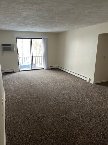 Building Photo - 2 Norton Ave