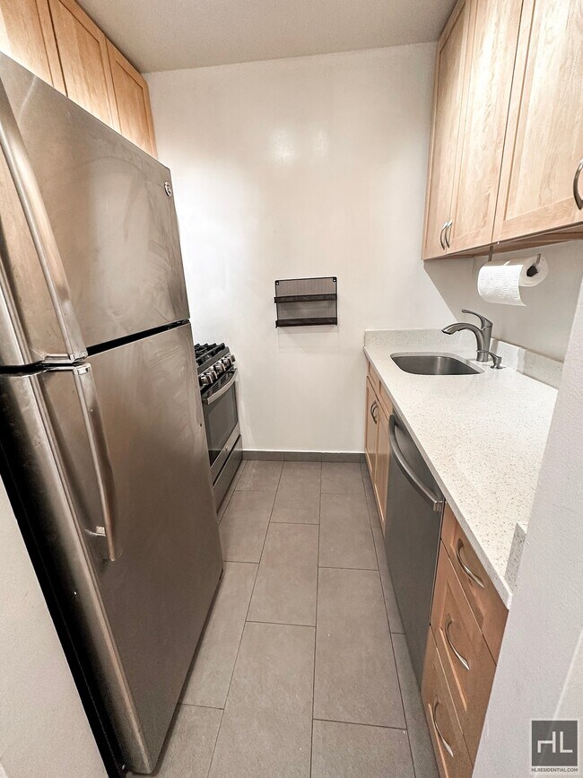 Large studio in a doorman building in prim... 393 W 49th St New York NY 10019 Apartment Finder