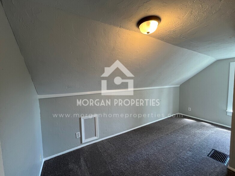 Building Photo - 3531 Brown St
