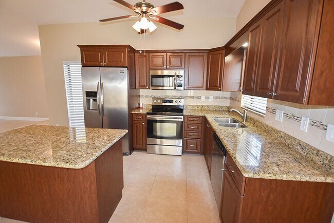 Building Photo - 1905 NW 9th St