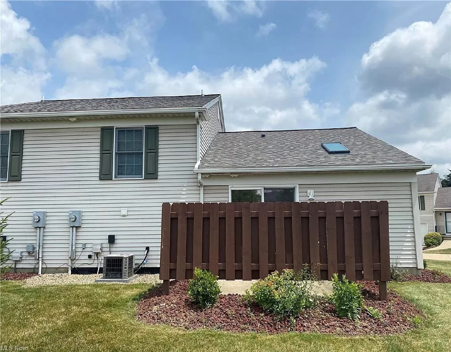Building Photo - 651 Sturbridge Dr