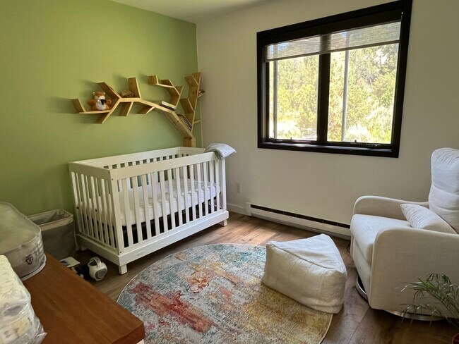 Building Photo - 168 Original Rd