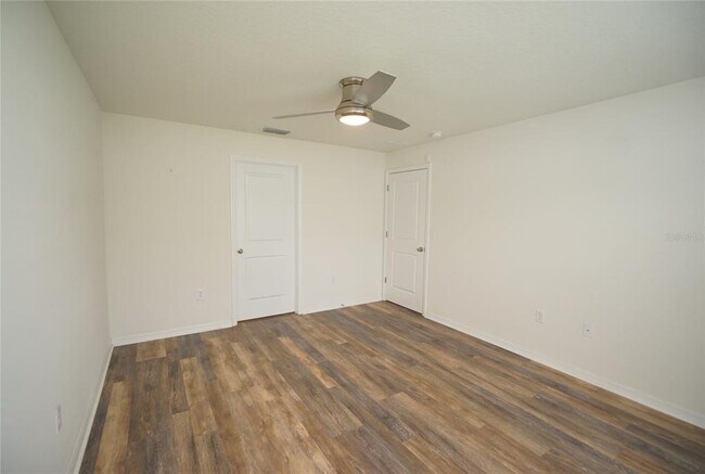 Building Photo - 501 Calico Scallop St