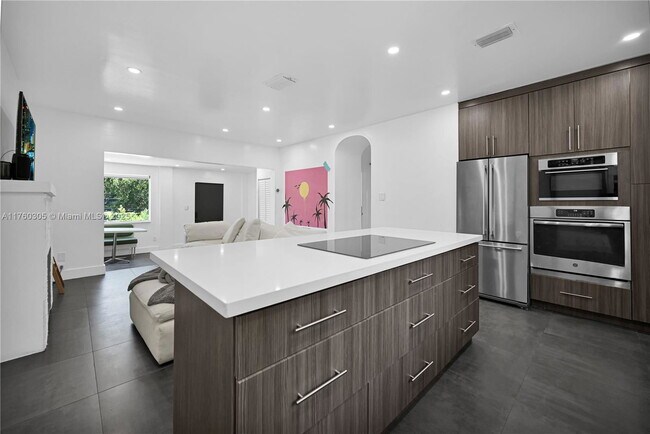 Building Photo - Northwest 50th Street, Miami, FL 33127 - 2...