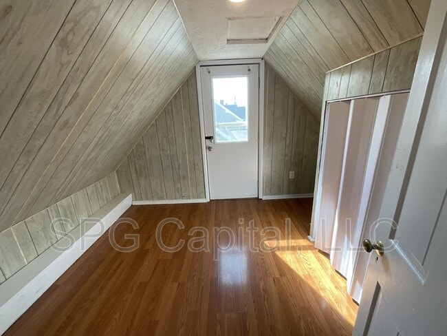 Building Photo - 58 E Stevens St