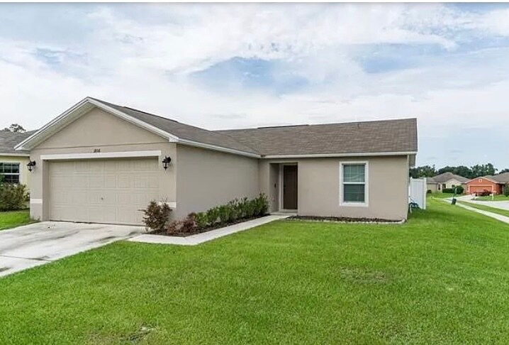 Building Photo - 1806 Wallace Manor Ln