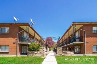 Building Photo - 1365 Emery St W