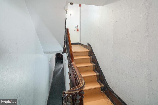 Building Photo - 1225 Spruce St