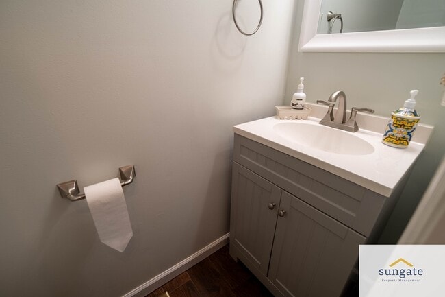 Building Photo - 1016 Arborwood Pl