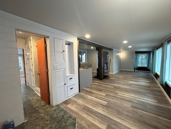 Building Photo - Cozy 1-Bed Cabin on 30 Private Acres – Incredible Views & Outdoor Access