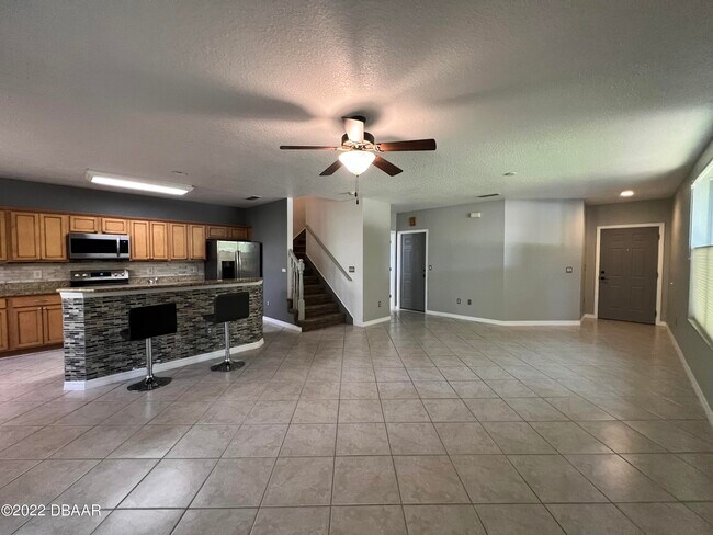 Building Photo - 100 Grey Widgeon Ct