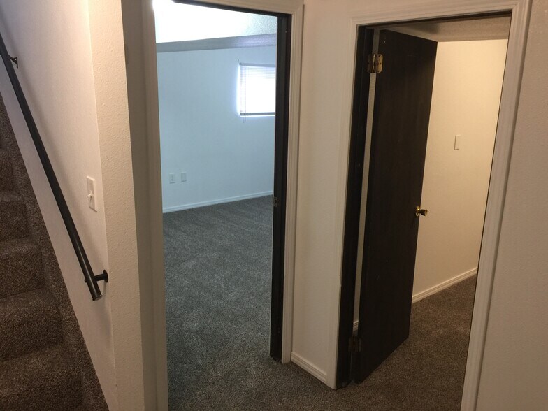Bedrooms - 2604 Tremont St