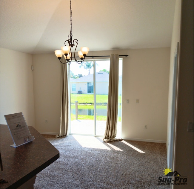 Building Photo - 5346 Peach Blossom Blvd