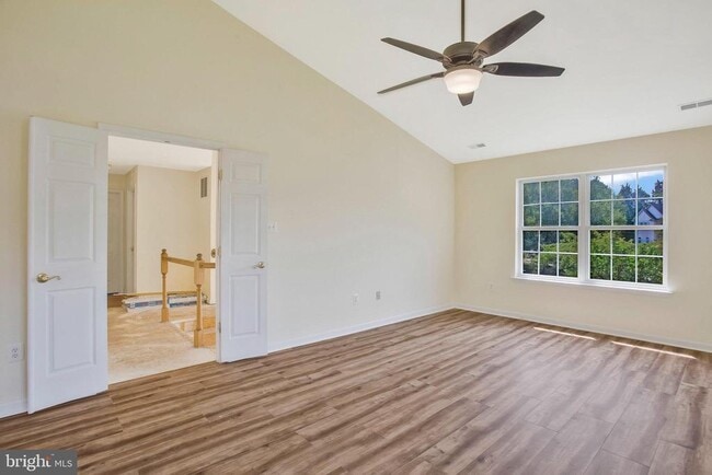 Building Photo - 9112 Granite Ct