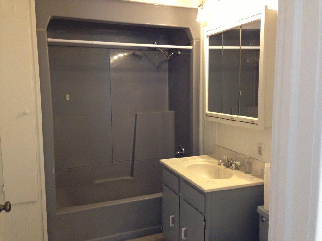 Building Photo - 239 W Arrowhead Rd